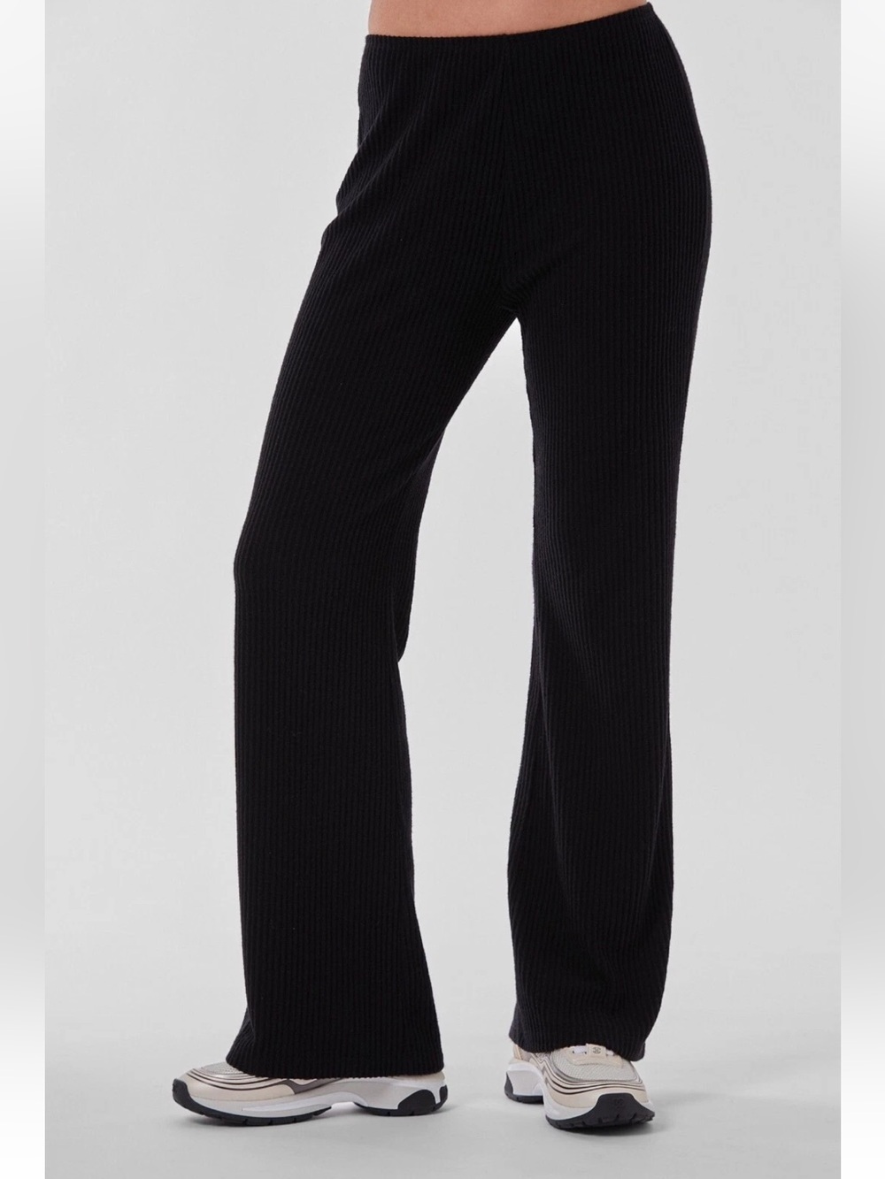 WORN ONCE Noli Serene Rib Top and Pant 2 Piece Set - Black, size S - Picture 3 of 14
